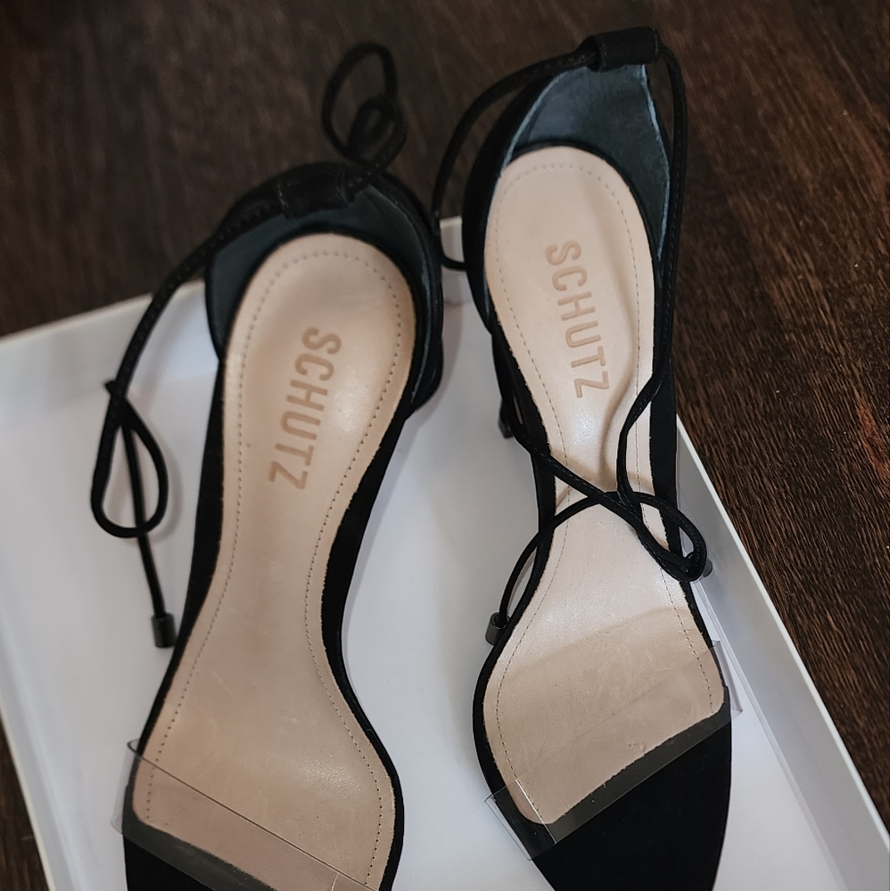 Josseana Sandal- SCHULTZNWTstrappy heel classic black heel